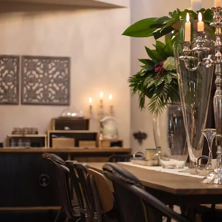 Corte Rossetti Relax Assoluto E Luxury Urban Bed & Breakfast *