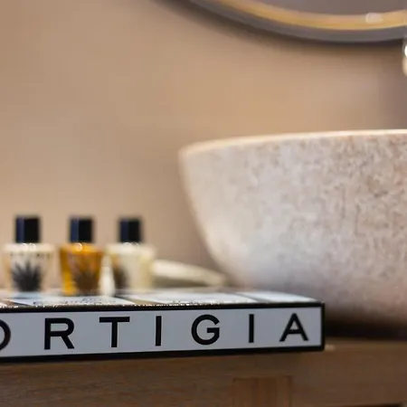Relax Assoluto - Luxury Urban - By Corte Rossetti 4*