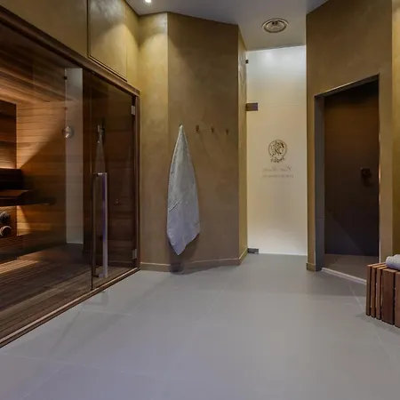Relax Assoluto - Luxury Urban - By Corte Rossetti 4*