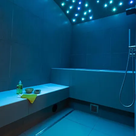 Relax Assoluto - Luxury Urban - By Corte Rossetti Bed and breakfast